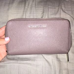 New condition Michael Kors wristlet/wallet